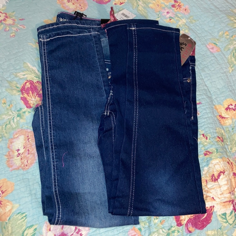 Pants - Picture 2 of 7